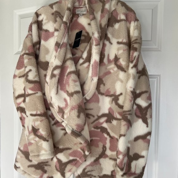LUCKY BRAND Women's Fleece Wrap Jacket NWT Size M - Picture 1 of 7